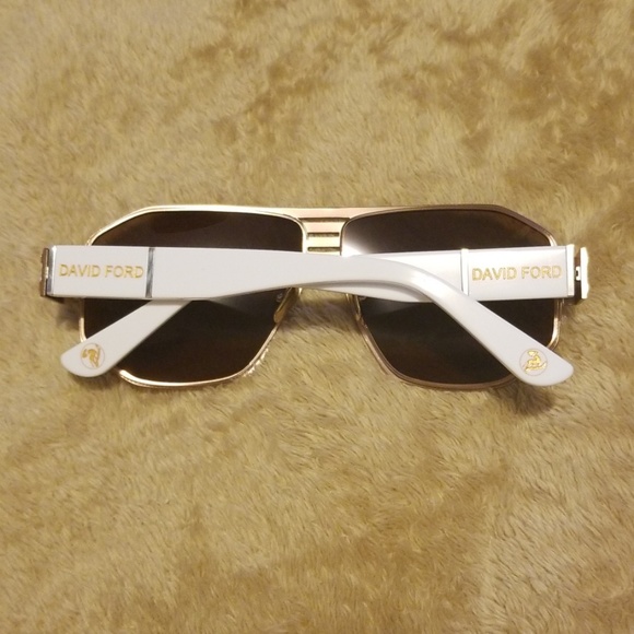 Sunglasses - Picture 4 of 6